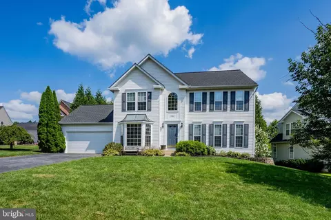 7311 Falling Leaves Ct, Marriottsville, MD 21104