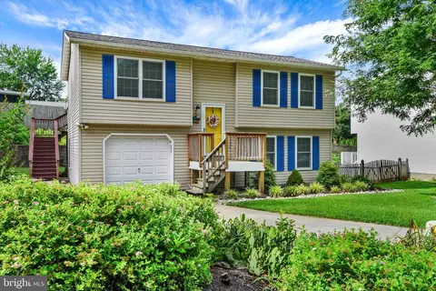 1145 Caton Rd, Hampstead, MD 21074