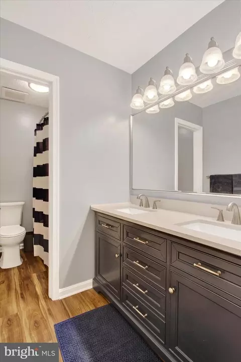 Bath - 745 Clearview Ave, Hampstead, MD 21074 photo 2 of 2