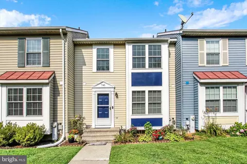 745 Clearview Ave, Hampstead, MD 21074