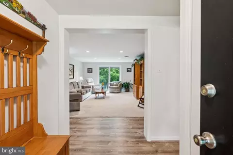 7939 Old Washington Rd, Woodbine, MD 21797