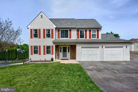 337 Buck Cash Dr, Westminster, MD 21158