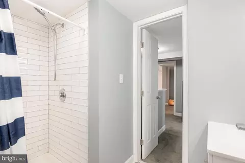 Entry Way - 51 Union St, Westminster, MD 21157 photo 2 of 3