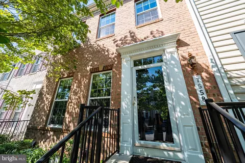 7558 Willow Bottom Rd, Sykesville, MD 21784