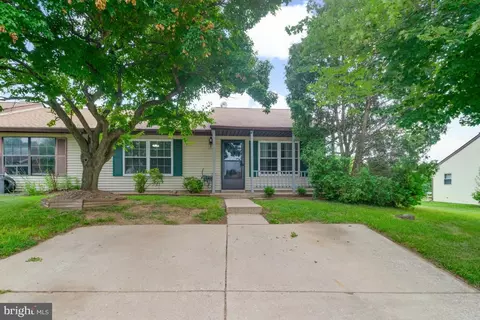 Exterior - 962 Wampler Ln, Westminster, MD 21158 photo 2 of 7