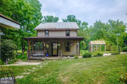 3890 Wilderness Dr, Union Bridge, MD 21791