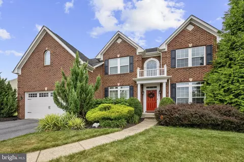 315 Meadow Creek Dr, Westminster, MD 21158
