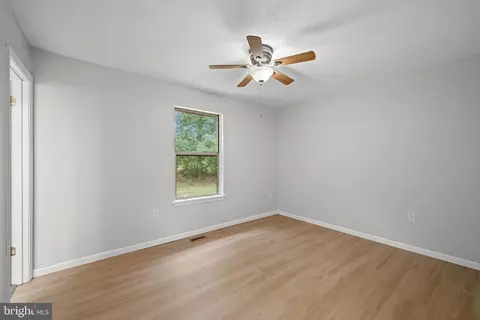 613 Barnes Ave, Westminster, MD 21157 photo 9