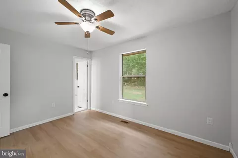 613 Barnes Ave, Westminster, MD 21157 photo 10