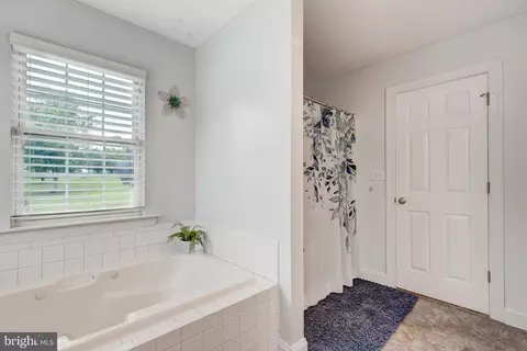 1441 Arnold Rd, Westminster, MD 21157 photo 37