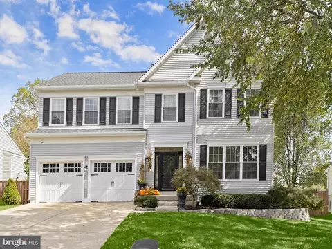 492 Hawkridge Ln, Sykesville, MD 21784
