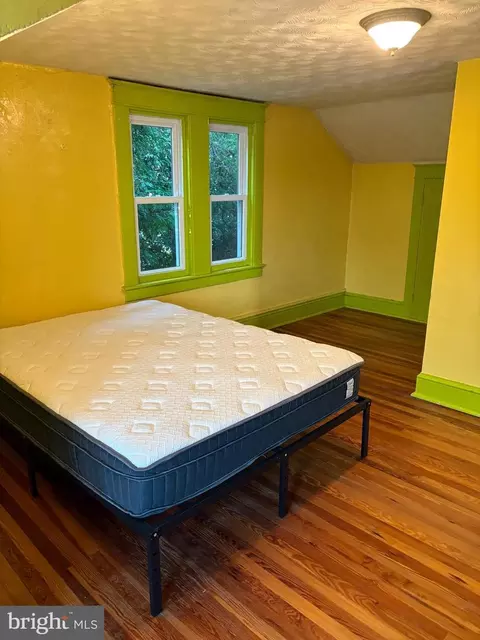 Bedroom - 1906 Hanover Pike, Hampstead, MD 21074 photo 5 of 10