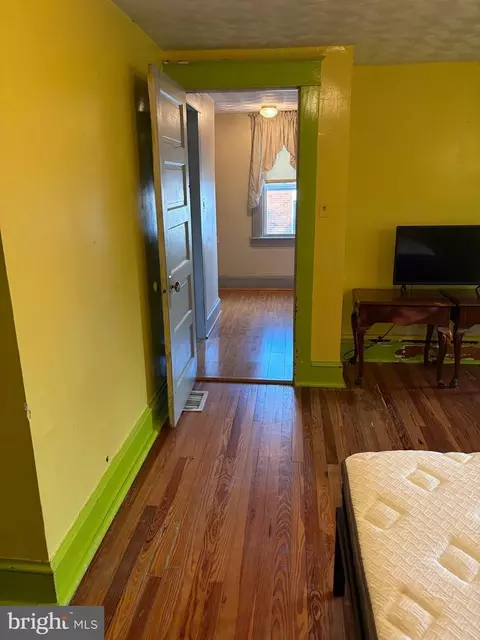 Entry Way - 1906 Hanover Pike, Hampstead, MD 21074 photo 5 of 5