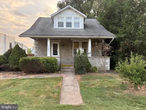 1906 Hanover Pike, Hampstead, MD 21074