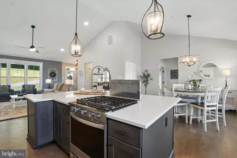 Kitchen - 1110 Algernon Dr, Westminster, MD 21157 photo 3 of 4