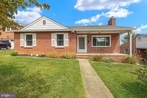 64 Chase St, Westminster, MD 21157