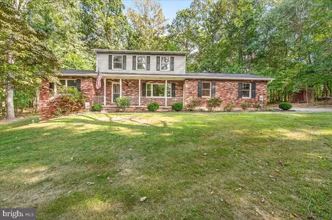 355 Nathans Dr, Westminster, MD 21157