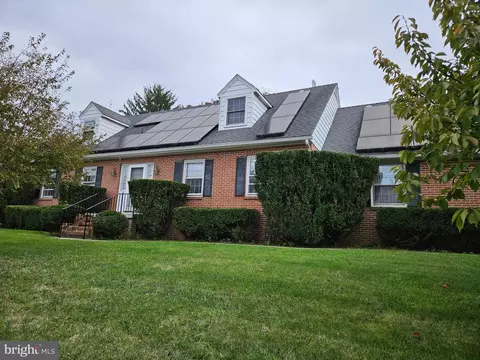 9 Sullivan Rd, Westminster, MD 21157