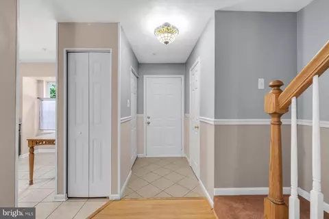 Entry Way - 4703 Barbed Ct, Hampstead, MD 21074 photo 1 of 3
