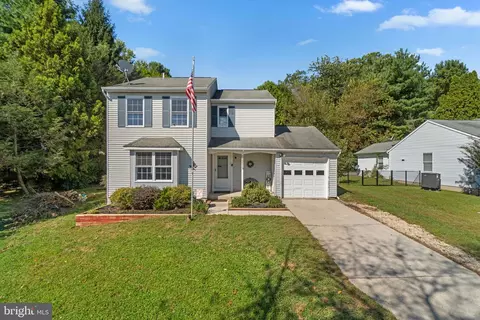 6397 Red Spruce Ln, Sykesville, MD 21784