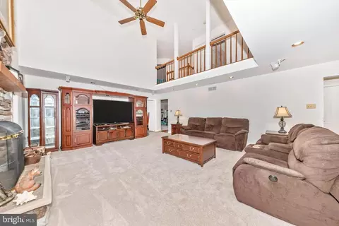 4950 Crocus Rd, Mount Airy, MD 21771 photo 7