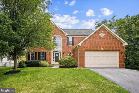 634 Spring Meadow Dr, Westminster, MD 21158