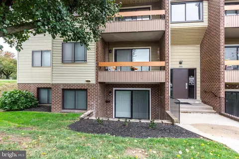1003 Scarlet Oak Ct #1A, Hampstead, MD 21074
