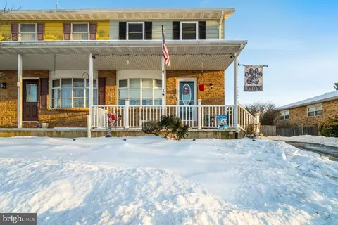 19 Fairground Ave, Taneytown, MD 21787