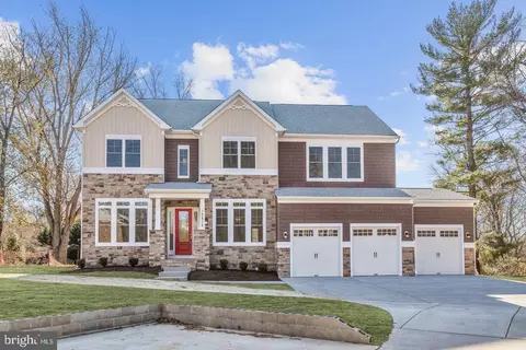 122 Saylor Dr, Westminster, MD 21157
