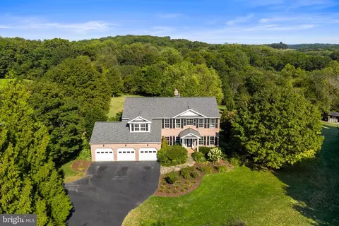 3400 Chula Dr, Westminster, MD 21157