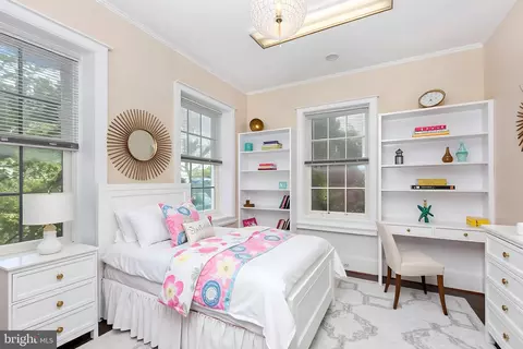 Bedroom - 162 E Main St, Westminster, MD 21157 photo 2 of 5