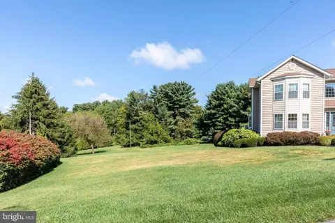Exterior - 100 Fig Leaf Dr, Hampstead, MD 21074 photo 3 of 11