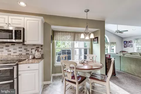 Kitchen - 100 Fig Leaf Dr, Hampstead, MD 21074 photo 4 of 5