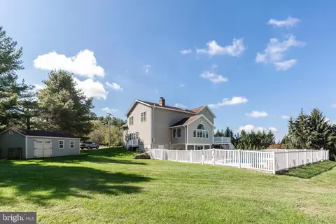 Exterior - 100 Fig Leaf Dr, Hampstead, MD 21074 photo 11 of 11