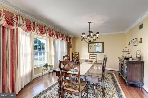Dining - 100 Fig Leaf Dr, Hampstead, MD 21074 photo 1 of 2