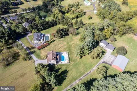 View/Area - 100 Fig Leaf Dr, Hampstead, MD 21074 photo 4 of 6