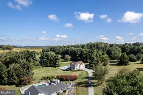 View/Area - 100 Fig Leaf Dr, Hampstead, MD 21074 photo 6 of 6