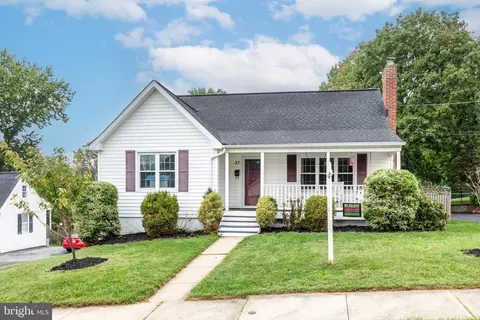 37 Chase St, Westminster, MD 21157