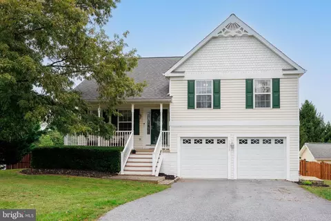 1205 Jo Apter Pl, New Windsor, MD 21776