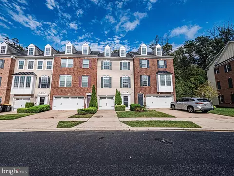 1017 Cypress Forest Dr, Sykesville, MD 21784