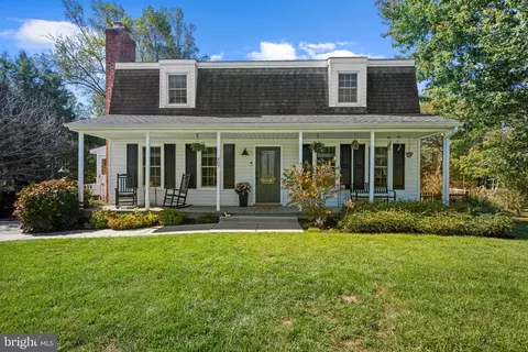 407 Piney Run Ct, Sykesville, MD 21784