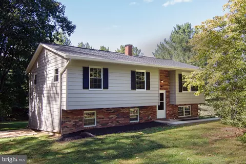 1526 Manchester Rd, Westminster, MD 21157