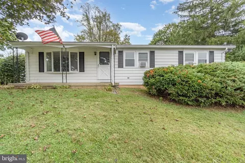 701 Gist Rd, Westminster, MD 21157