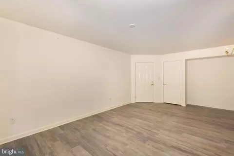 Living - 820 Wembley Dr #2B, Hampstead, MD 21074 photo 3 of 5