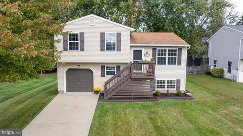 3836 Dakota Rd, Hampstead, MD 21074