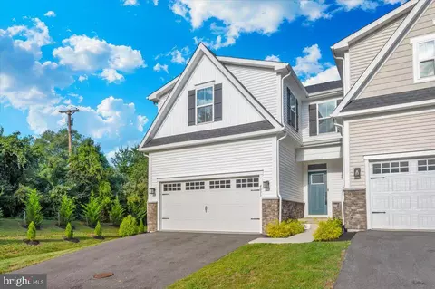 4017 Rudy Dr, Sykesville, MD 21784