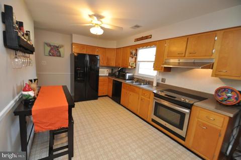 314 Hook Rd, Westminster, MD 21157 photo 8