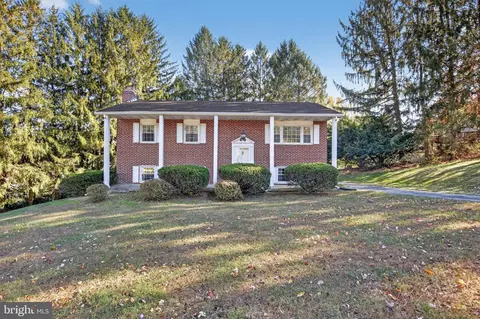 1901 Suffolk Rd, Finksburg, MD 21048