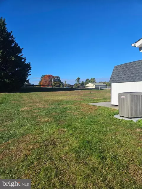 1124 Cedarbrook Rd, Hampstead, MD 21074 photo 46