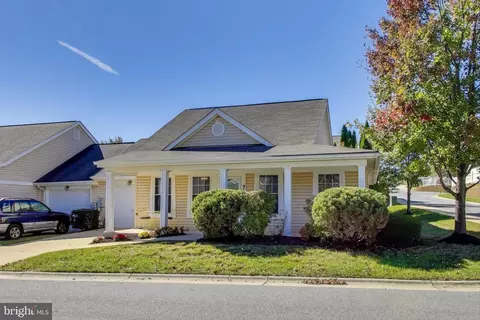 902 Parade Ln, Mount Airy, MD 21771